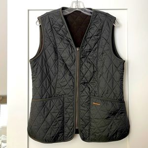 Barbour vest, zips in to classic Barbour jacket. US 12